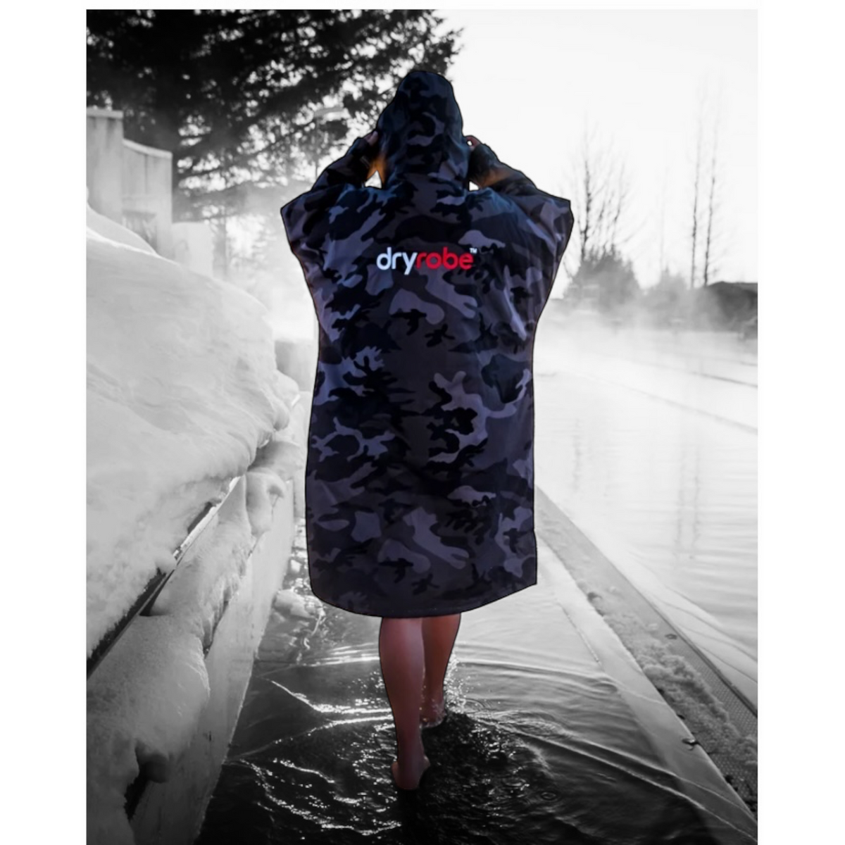 Dryrobe Advance Black Camo Black