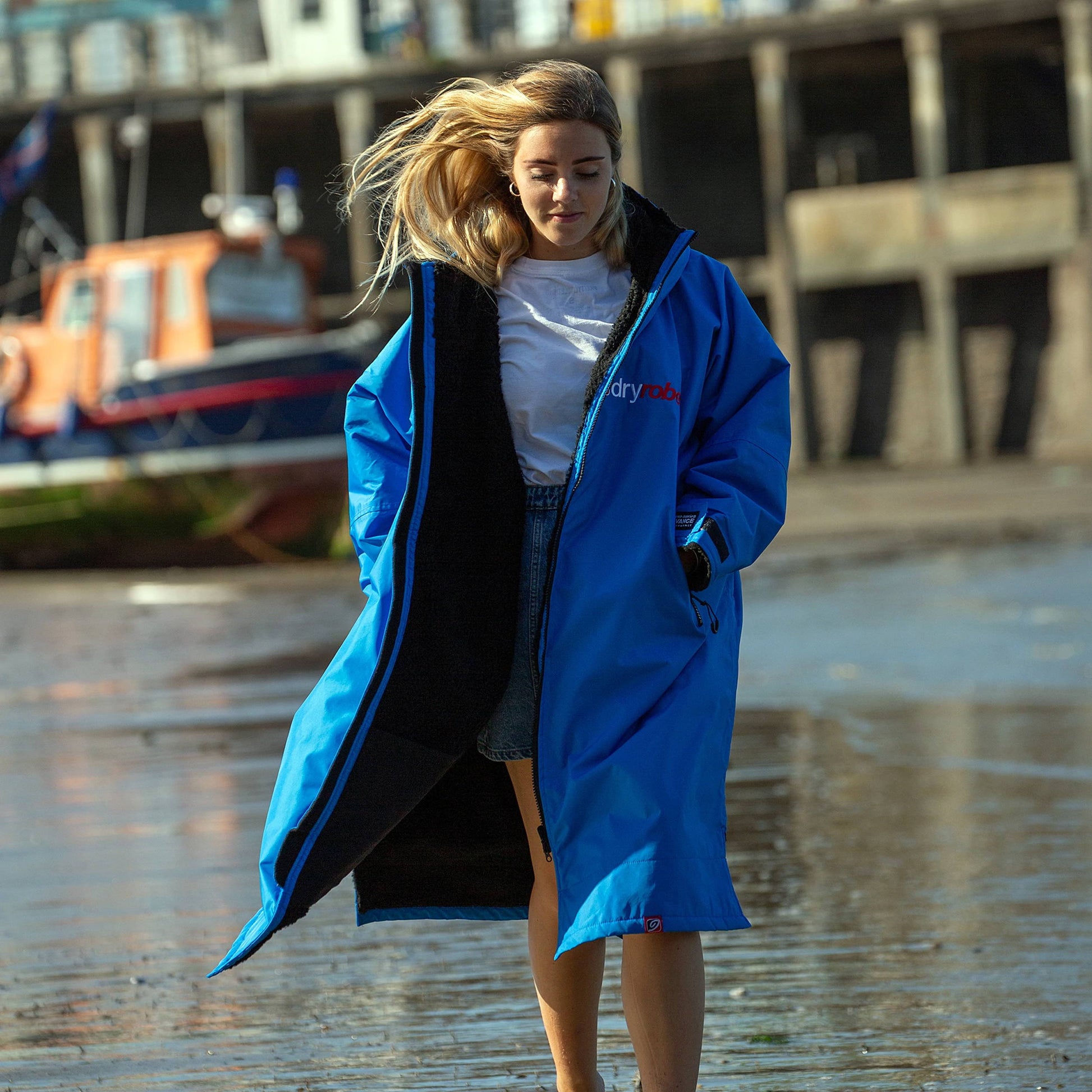 Advance Dryrobe Cobalt Blue / Black image 2